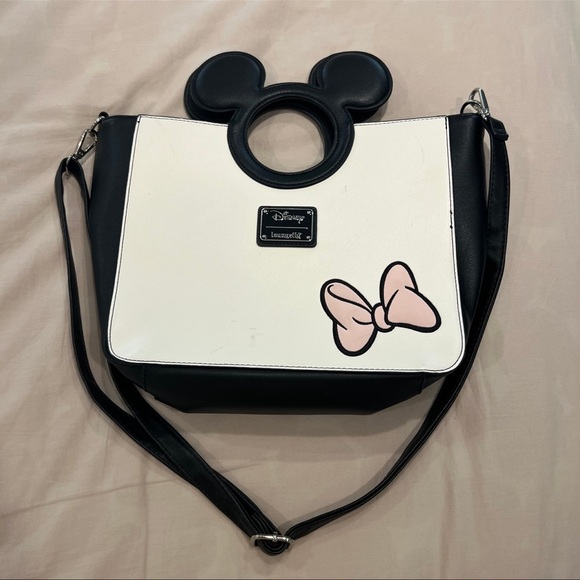 Disney Minnie Mouse Black and Cream Tote - Picture 2 of 4
